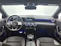 Mercedes-Benz CLA Shooting Brake 180 Business Solution AMG(Goed ondH, SfeerVerlichting, Navi Groot, StoelV, Carplay, Etc)