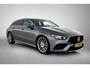Mercedes-Benz CLA Shooting Brake 180 Business Solution AMG(Goed ondH, SfeerVerlichting, Navi Groot, StoelV, Carplay, Etc)
