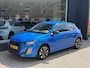 Peugeot e-208 EV GT Avantage 51 kWh 156 PK | Nieuwe Auto | Tot 8 jaar Garantie | Alcantara Stoelen met Verwarming en Massage | Navigatie | Adaptieve Cruise Control | 360 Graden Camera | Full LED Verlichting | 400 Km WLTP Range | 17" Lichtmetalen Velgen | Parkeersensoren V+A |
