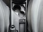 Hyundai i10 1.0i Premium 5p. | Navigatie | Automatische Airco | Stoel en stuurverwarming | Cruise Control | Lichtmetalen velgen |