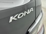 Hyundai Kona 1.6 GDI HEV Premium | Trekhaak 1300kg | Achteruitrij camera | All season banden | Stoel & stuur verwarming |  Elektrische stoelen | Adaptive cruise | Dodehoek detectie |