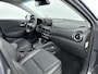 Hyundai Kona 1.6 GDI HEV Premium | Trekhaak 1300kg | Achteruitrij camera | All season banden | Stoel & stuur verwarming |  Elektrische stoelen | Adaptive cruise | Dodehoek detectie |