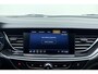 Opel Insignia Grand Sport 2.0 Turbo Business 200 PK Automaat | Lederen bekleding | Stoel en achterbankverwarming | Navigatie | Camera | Keyless | Voorruitverwarming