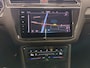 Volkswagen Tiguan 1.5 TSI 150pk Automaat R-Line Business+ | Panoramadak | Leder | Trekhaak | Winter en Assistentie pakket | H & K