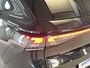 Volkswagen T-Roc 1.5 eTsi R-Line First Edition | IQ light | Pano | Trekhaak |