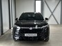 Volkswagen T-Roc 1.5 eTsi R-Line First Edition | IQ light | Pano | Trekhaak |