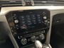 Volkswagen Passat Variant 1.5 TSI Comfort Business PANO TREKHAAK.