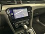 Volkswagen Passat Variant 1.5 TSI Comfort Business PANO TREKHAAK.