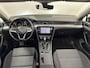 Volkswagen Passat Variant 1.5 TSI Comfort Business PANO TREKHAAK.
