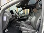 Volvo XC40 1.5 T5 Twin Engine R-Design | SOH 89% | Panoramadak | Camera |