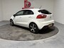 Kia Rio 1.2 CVVT Super Pack, Clima, Cruise, Camera, 100% onderhouden, 1e eigenaar, Navigatie, Blue tooth, Parkeersensoren, Isofix, Incl apk, beurt, 3 mnd garantie