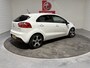 Kia Rio 1.2 CVVT Super Pack, Clima, Cruise, Camera, 100% onderhouden, 1e eigenaar, Navigatie, Blue tooth, Parkeersensoren, Isofix, Incl apk, beurt, 3 mnd garantie
