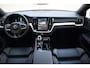 Volvo V60 T6 350PK Automaat Plug-in hybrid AWD Plus Dark / Navigatie / 360 Camera / Harman Kardon / Stuur & Stoelverwarming / LM Velgen / Trekhaak