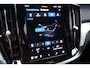 Volvo V60 T6 350PK Automaat Plug-in hybrid AWD Plus Dark / Navigatie / 360 Camera / Harman Kardon / Stuur & Stoelverwarming / LM Velgen / Trekhaak