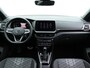 Volkswagen T-Cross 1.0 TSI R-Line Edition | Afneembare trekhaak | Stoelverwarming | Achteruitrijcamera | Apple carplay / Android auto | Keyless entry |