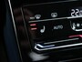 Volkswagen T-Cross 1.0 TSI R-Line Edition | Afneembare trekhaak | Stoelverwarming | Achteruitrijcamera | Apple carplay / Android auto | Keyless entry |