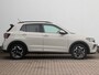 Volkswagen T-Cross 1.0 TSI R-Line Edition | Afneembare trekhaak | Stoelverwarming | Achteruitrijcamera | Apple carplay / Android auto | Keyless entry |