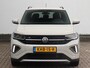Volkswagen T-Cross 1.0 TSI R-Line Edition | Afneembare trekhaak | Stoelverwarming | Achteruitrijcamera | Apple carplay / Android auto | Keyless entry |