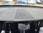 Volvo XC60 T8 AWD Pano 360 Keyless Stoelventilatie DAB Styling pack