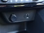 Opel Corsa 1.2 100pk Lesauto!!!! | Dubbele bediening | Camera | Cruise Control | Navigatie | Apple Carplay/Android Auto