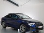 Audi A3 Limousine 35 TFSI S-Line Panoramadak, RS-Stoelen, Alcantara, LED, Virtual Cockpit, B&O, Rode Stiksels