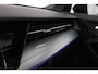 Audi A3 Limousine 35 TFSI S-Line Panoramadak, RS-Stoelen, Alcantara, LED, Virtual Cockpit, B&O, Rode Stiksels