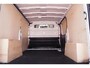 Renault Trafic 2.0 DCi 120 pk L2H1 Airco, Camera Laadruimte Pakket, LED Koplampen, PDC, 3-Zits