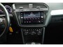 Volkswagen Tiguan 1.4 TSI R-Line Highline Trekhaak Panoramadak Camera Stoelverwarming Virtual Cockpit