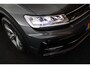 Volkswagen Tiguan 1.4 TSI R-Line Highline Trekhaak Panoramadak Camera Stoelverwarming Virtual Cockpit