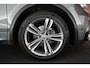 Volkswagen Tiguan 1.4 TSI R-Line Highline Trekhaak Panoramadak Camera Stoelverwarming Virtual Cockpit