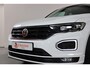 Volkswagen T-Roc 1.5 TSI Sport R-line, ACC, Stoelverwarming, Apple CarPlay/Android Auto