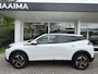 Peugeot 2008 1.2T 100pk Allure Pack | Achteruitrijcamera | Navigatie | Parkeersensoren | Draadloos telefoonlader | Climate Control