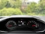 Peugeot 2008 1.2T 100pk Allure Pack | Achteruitrijcamera | Navigatie | Parkeersensoren | Draadloos telefoonlader | Climate Control