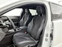 Peugeot 408 GT 130pk Automaat | Navigatie | Achteruitrijcamera | Matrix LED koplampen | Leder/Alcantara | Handsfree Achterklep | Adaptieve Cruise Control | Keyless | Stuurverwarming | Dodehoeksensor | Parkeersensoren v+a | Sfeerverlichting | Draadloze Apple Carplay / Android Auto + telefoonlader | Donker getint glas | 19" lichtmetalen velgen |