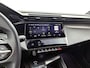 Peugeot 408 GT 130pk Automaat | Navigatie | Achteruitrijcamera | Matrix LED koplampen | Leder/Alcantara | Handsfree Achterklep | Adaptieve Cruise Control | Keyless | Stuurverwarming | Dodehoeksensor | Parkeersensoren v+a | Sfeerverlichting | Draadloze Apple Carplay / Android Auto + telefoonlader | Donker getint glas | 19" lichtmetalen velgen |