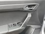 SEAT Ibiza 1.0 TSI Style Business Airco Cruise controle Apple carplay Trekhaak 1000kg trekgewicht Telefoonverbinding Navigatiesysteem Stuurwielbediening Parkeersensoren voor en achter Camera