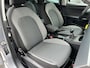 SEAT Ibiza 1.0 TSI Style Business Airco Cruise controle Apple carplay Trekhaak 1000kg trekgewicht Telefoonverbinding Navigatiesysteem Stuurwielbediening Parkeersensoren voor en achter Camera