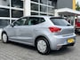 SEAT Ibiza 1.0 TSI Style Business Airco Cruise controle Apple carplay Trekhaak 1000kg trekgewicht Telefoonverbinding Navigatiesysteem Stuurwielbediening Parkeersensoren voor en achter Camera