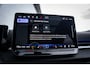 Volkswagen T-Roc 1.5 eTsi R-Line First Edition | Elektrisch glazen panorama-dak | Lichtmetalen velgen 20" | Matrix LED koplampen