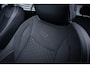 Volkswagen T-Roc 1.5 eTsi R-Line First Edition | Elektrisch glazen panorama-dak | Lichtmetalen velgen 20" | Matrix LED koplampen