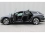 Volkswagen Arteon Shooting Brake 1.4 TSI eHybrid R-Line Business+ | Incl. 12 maanden garantie | Head-up[ display | Trekhaak uitklapbaar | Stoelverwarming voor + achter | Adaptieve cruise control | Apple carplay/Android auto | Schuif/kantel dak |