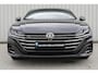 Volkswagen Arteon Shooting Brake 1.4 TSI eHybrid R-Line Business+ | Incl. 12 maanden garantie | Head-up[ display | Trekhaak uitklapbaar | Stoelverwarming voor + achter | Adaptieve cruise control | Apple carplay/Android auto | Schuif/kantel dak |