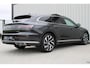 Volkswagen Arteon Shooting Brake 1.4 TSI eHybrid R-Line Business+ | Incl. 12 maanden garantie | Head-up[ display | Trekhaak uitklapbaar | Stoelverwarming voor + achter | Adaptieve cruise control | Apple carplay/Android auto | Schuif/kantel dak |