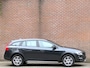 Volvo V60 Cross Country 2.0 T5 Momentum Xenon / Trekhaak / Standkachel / Leer