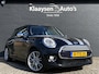 MINI Cooper Mini 1.5 Pepper 136 pk | navigatie | panoramadak | bluetooth | cruise control | chromen details | trekhaak
