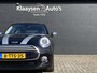 MINI Cooper Mini 1.5 Pepper 136 pk | navigatie | panoramadak | bluetooth | cruise control | chromen details | trekhaak