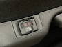Citroën C3 1.2 PureTech Max Unieke Kmstand! | Camera | Carplay | Stoelverwarming | 17" Lichtmetaal | Parkeersensoren | Achteruitrijcamera | Afwijkende dakkleur | Airco (automatisch)
