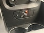 Citroën C3 1.2 PureTech Max Unieke Kmstand! | Camera | Carplay | Stoelverwarming | 17" Lichtmetaal | Parkeersensoren | Achteruitrijcamera | Afwijkende dakkleur | Airco (automatisch)