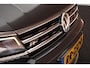Volkswagen Tiguan 1.4 TSI ACT 150pk DSG R-Line Highline Trekhaak Camera Leder Keyless Virtual Cockpit Camera LED Navigatie
