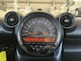 MINI Countryman 1.6 Cooper S Airco Cruise controle Trekhaak 1000kg trekgewicht Stuurwielbediening Telefoonverbinding Stoelverwarming Lichtmetalenvelgen Afneembare trekhaak